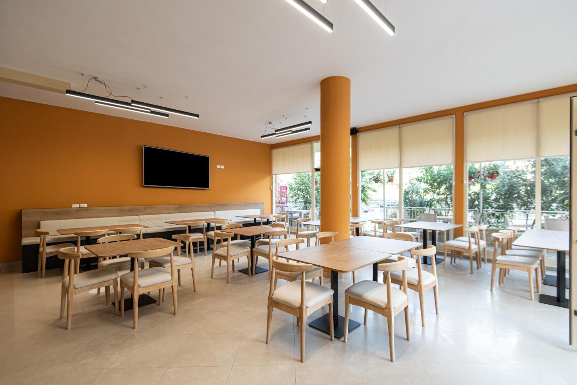 Aparthotel Eda Durrës Extérieur photo