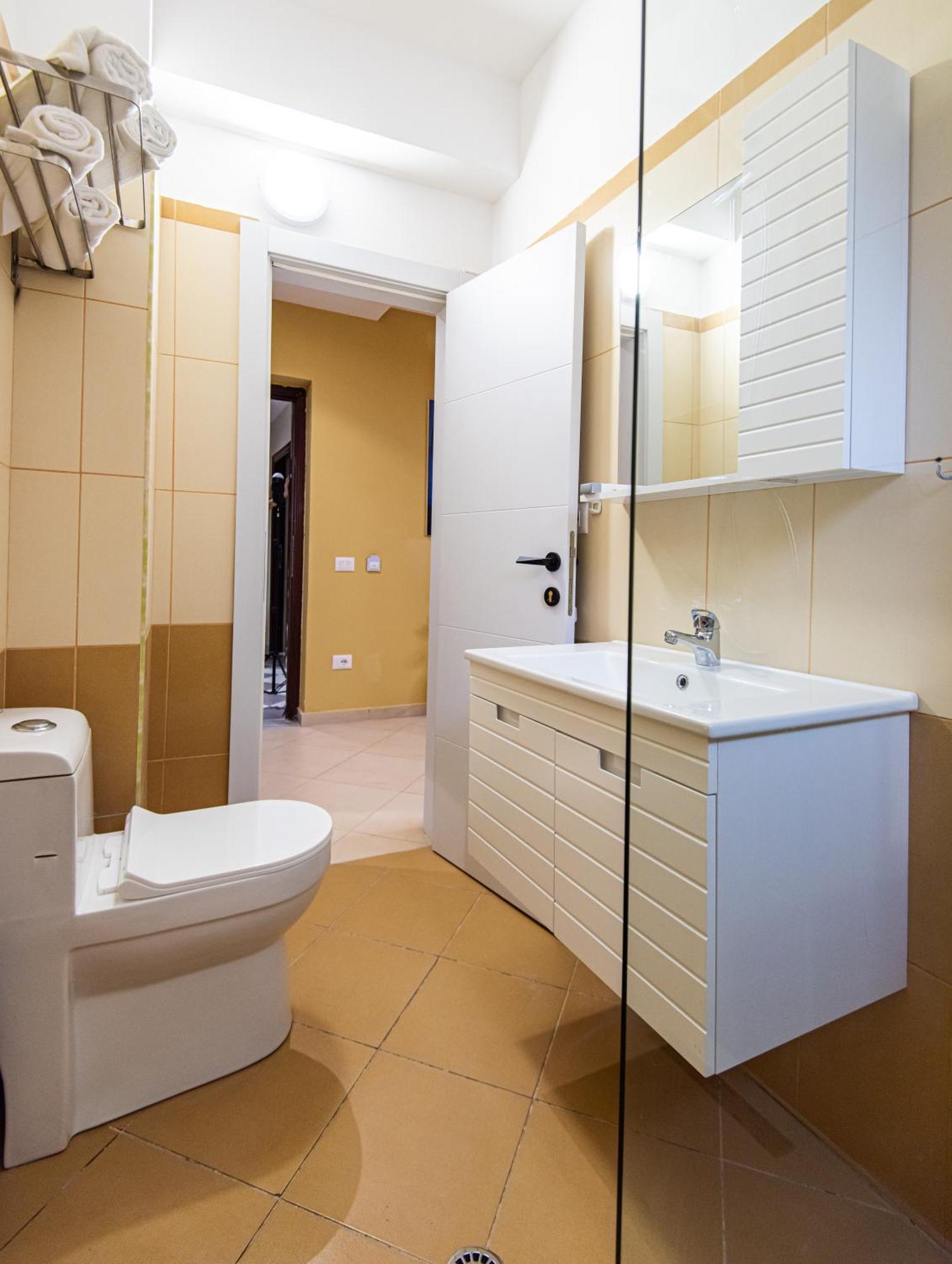 Aparthotel Eda Durrës Extérieur photo