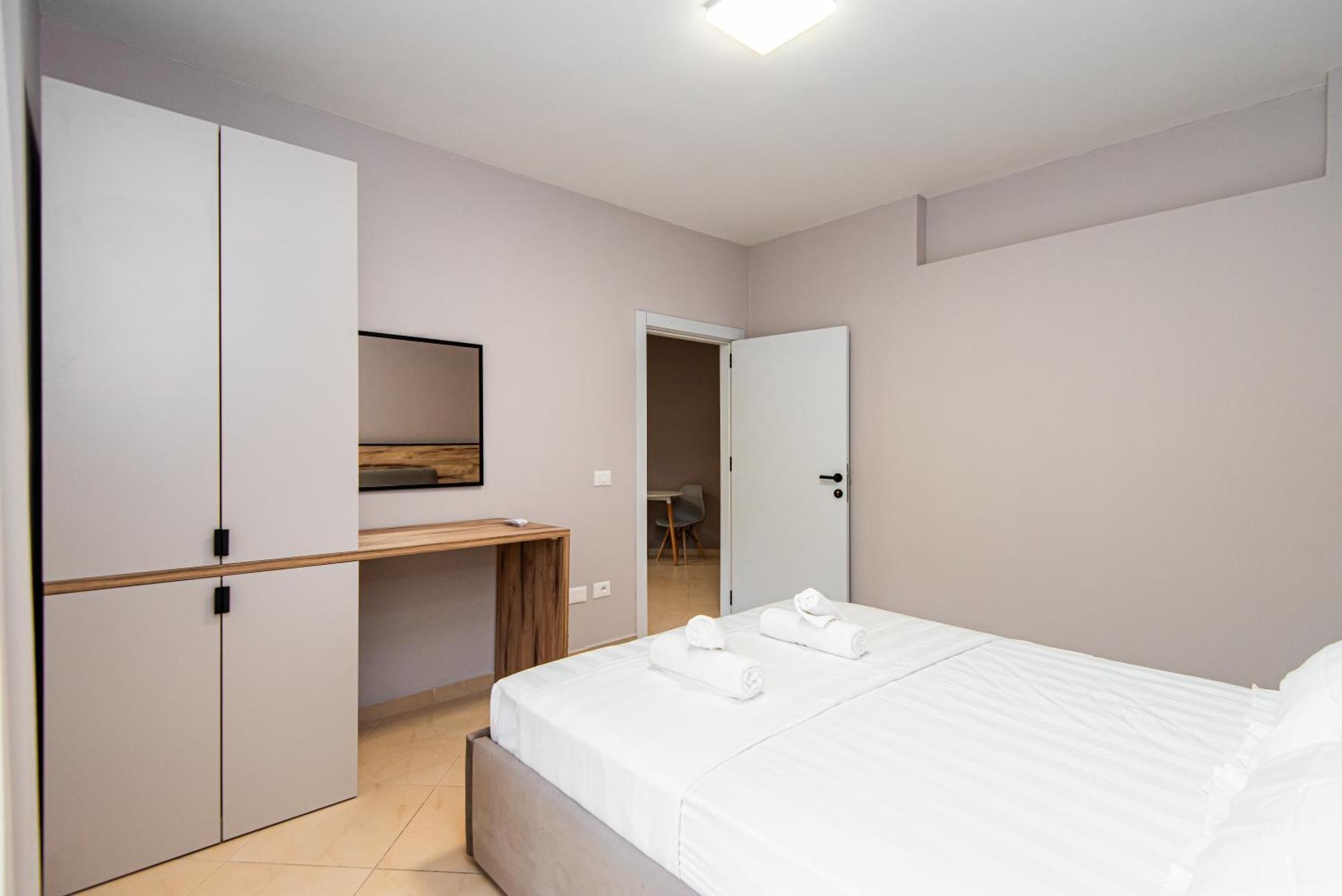Aparthotel Eda Durrës Extérieur photo