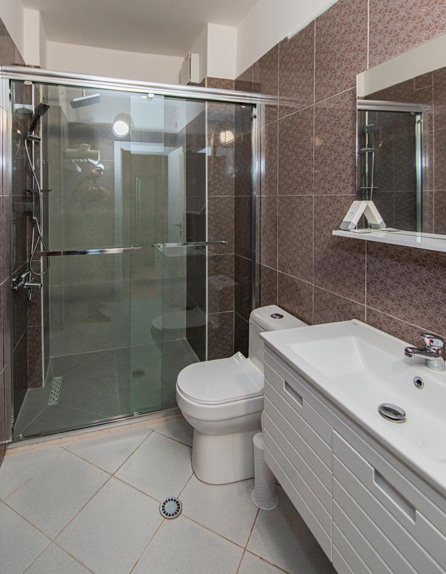 Aparthotel Eda Durrës Extérieur photo